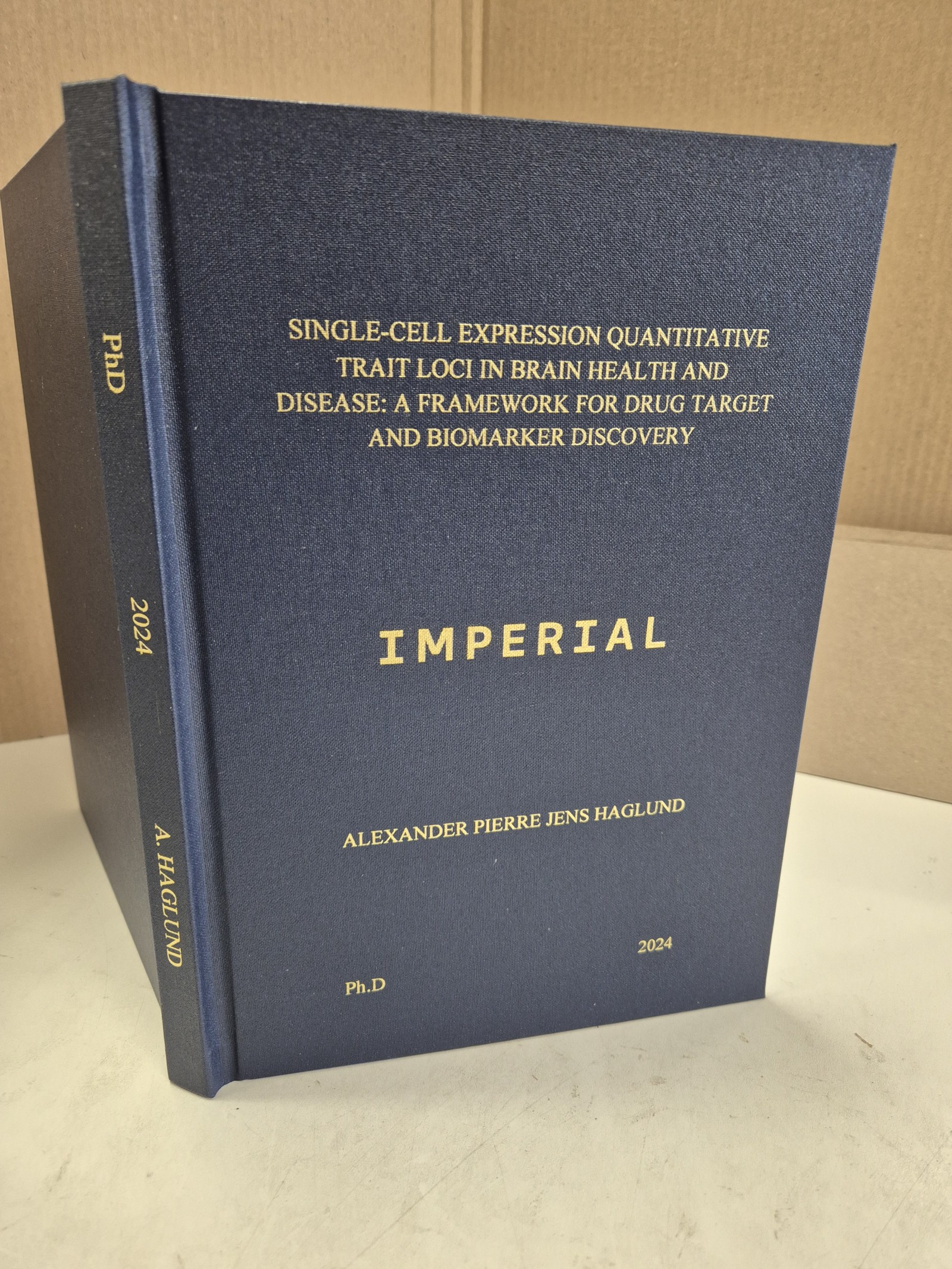 Imperial College London (www.helixbinders.co.uk)